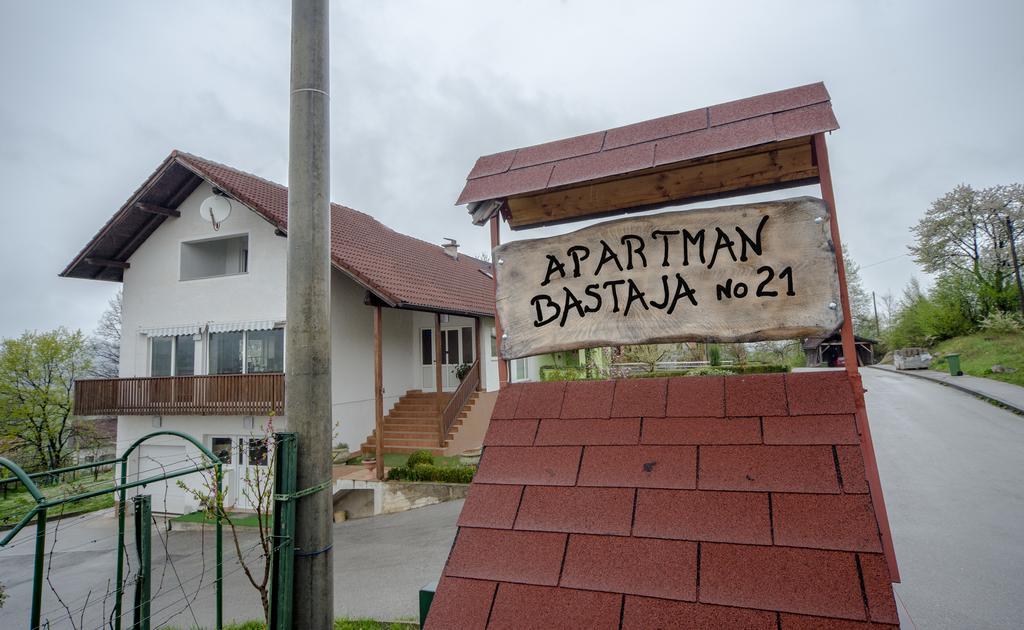 Apartment Bastaja Слуни Екстериор снимка
